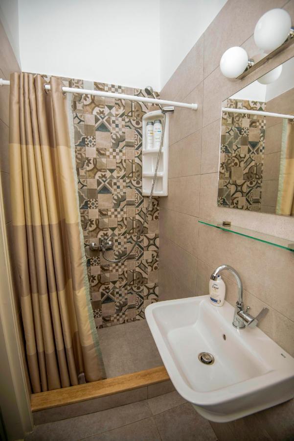 Lithos Apartments Kálymnos Esterno foto